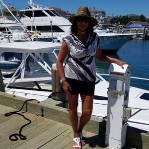 Meet your Posher, Nancy